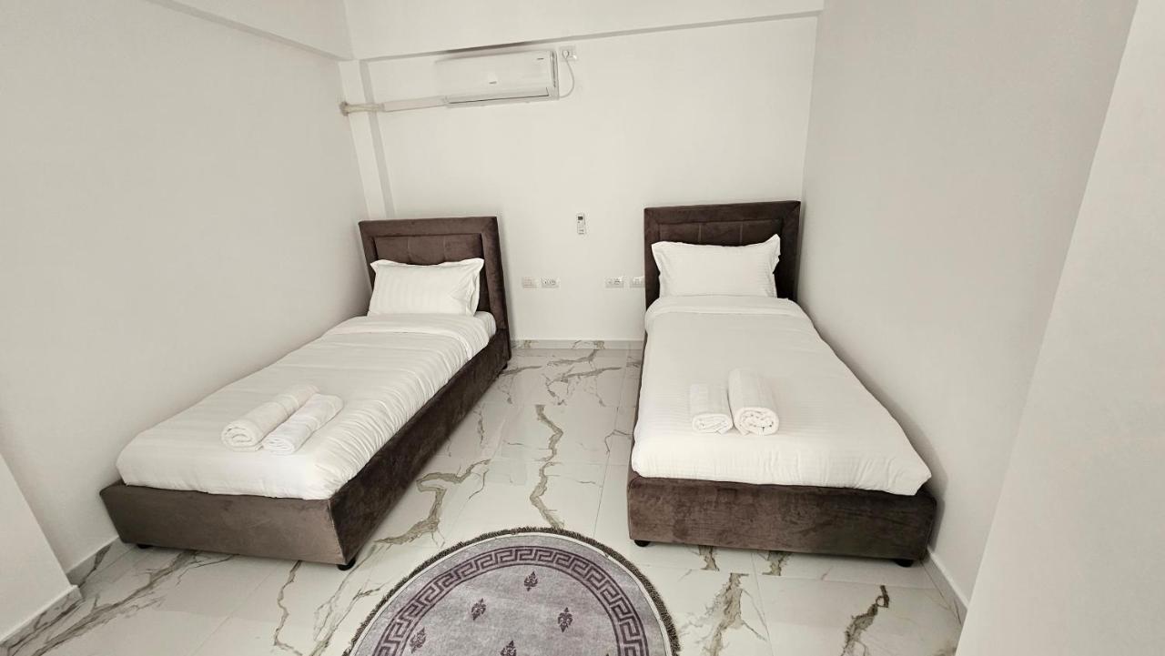 Appartement Ulliri à Tirana Extérieur photo